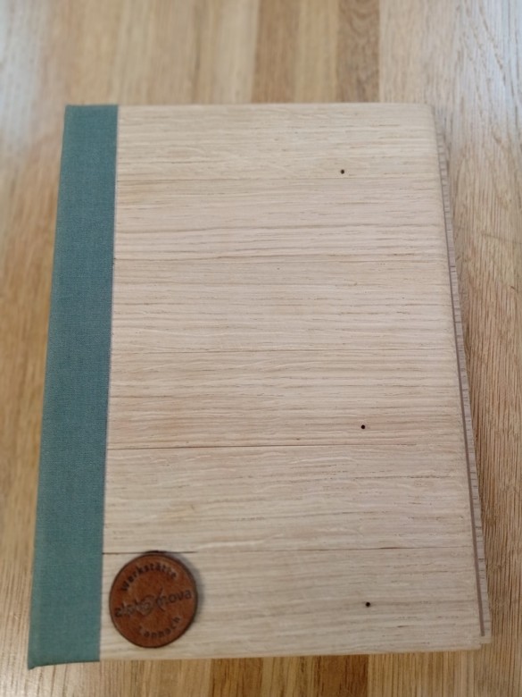 Buch- bzw. Kalenderhüllen aus Holz: € 28,00